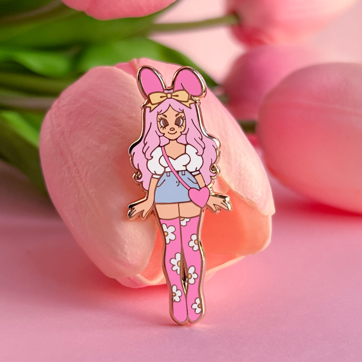 My Melody Fangirl Enamel Pin